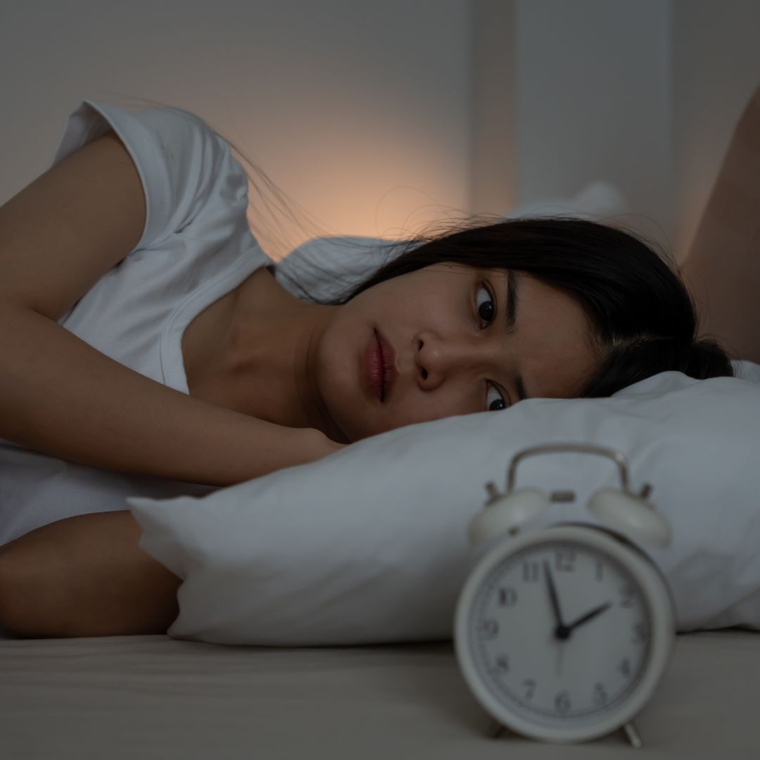 D’estate dormiamo poco e male: consigli del neurologo per migliorare il sonno